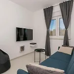 Karin-new,55m2 Pool,playground,amazing View, 빌라